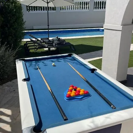 Tropical By Interhome * Torremolinos